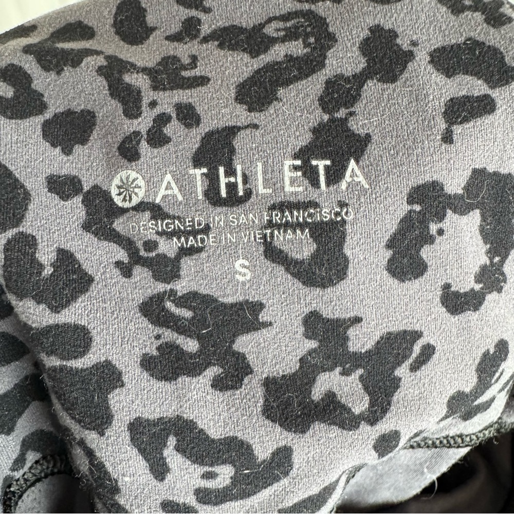 Athleta Black / Gray Leopard Print Leggings - Picture 4 of 6